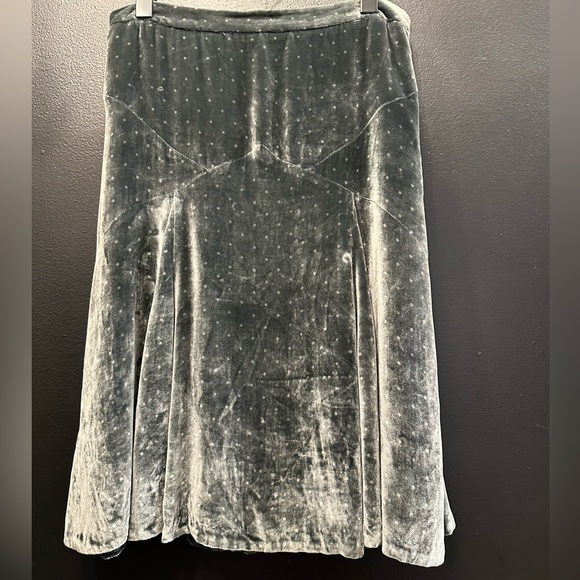 Marc Jacobs velvet skirt. Size 8. Green